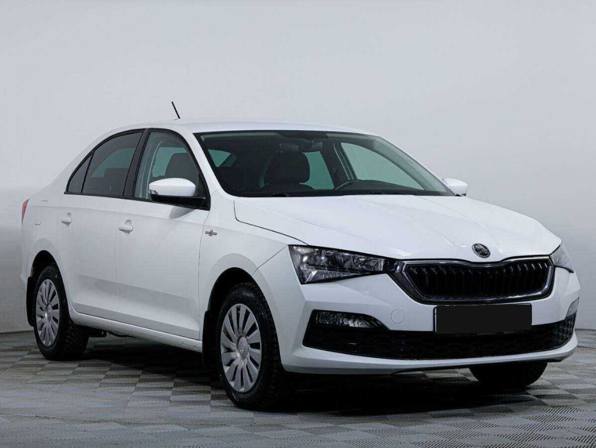 Купить Skoda Rapid с пробегом. Фото: #2