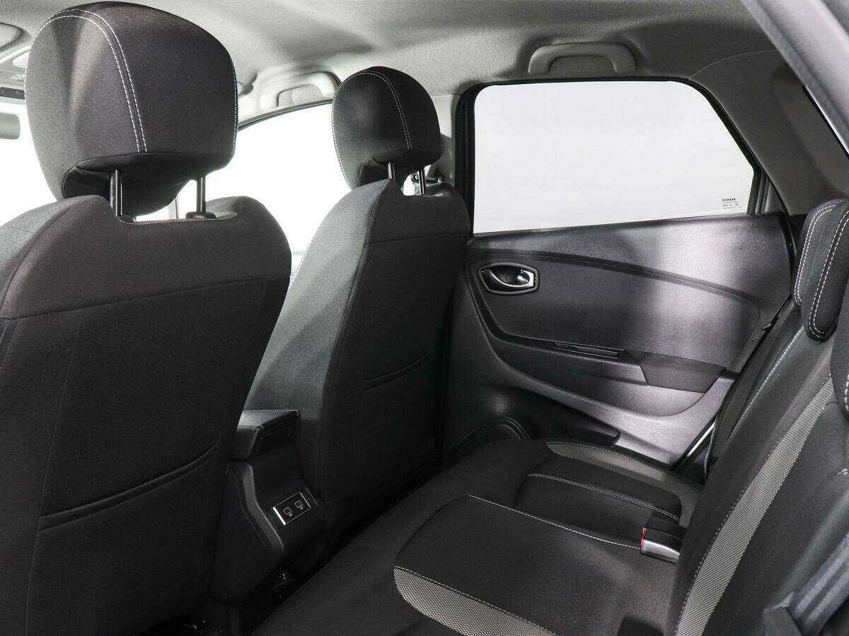 Купить Renault Kaptur с пробегом. Фото: #10