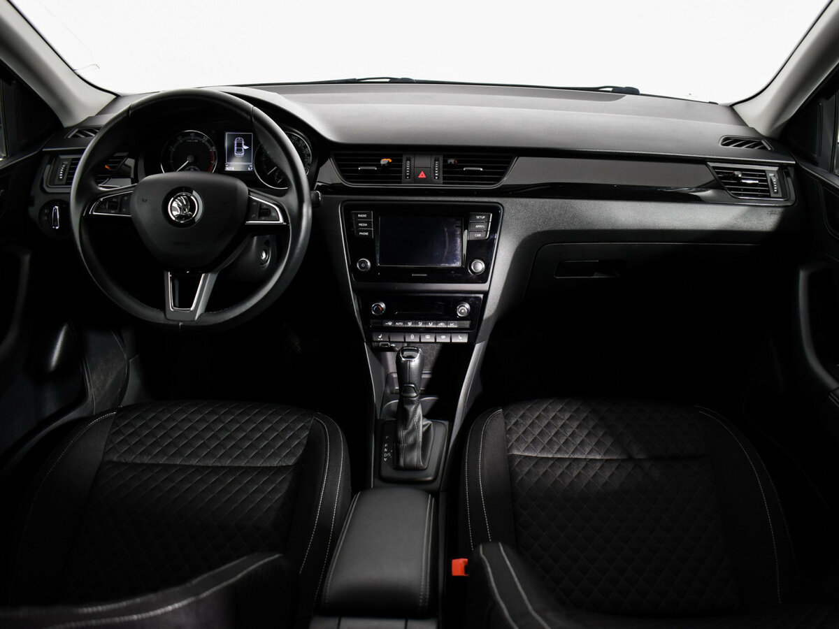 Купить Skoda Rapid с пробегом. Фото: #13