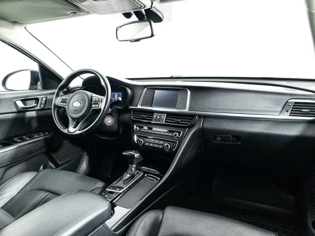 Купить Kia Optima с пробегом. Фото: #8