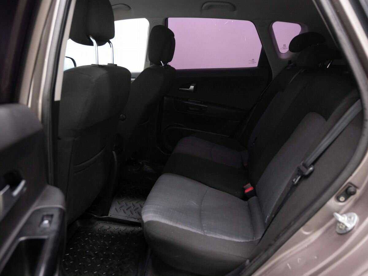 Купить Kia Ceed с пробегом. Фото: #8