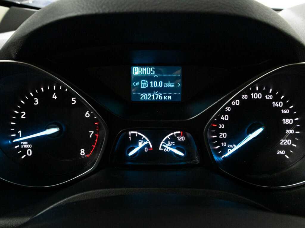 Купить Ford Kuga с пробегом. Фото: #11