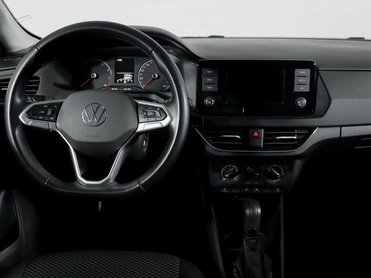 Купить Volkswagen Polo с пробегом. Фото: #9