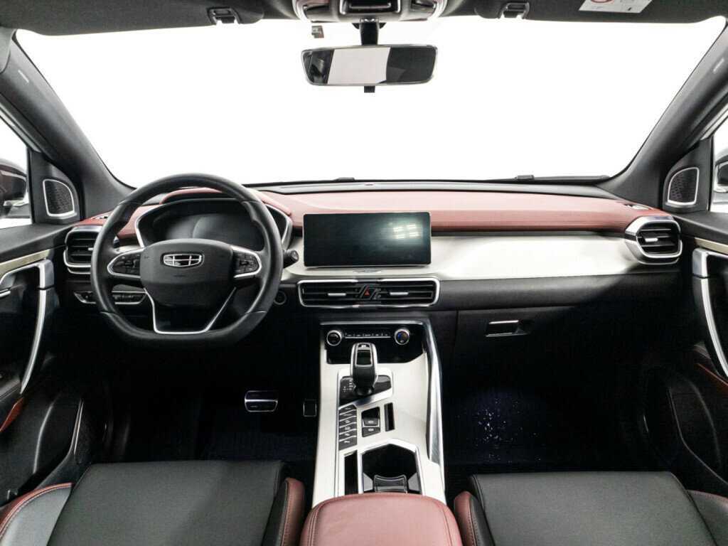 Купить Geely Coolray с пробегом. Фото: #12