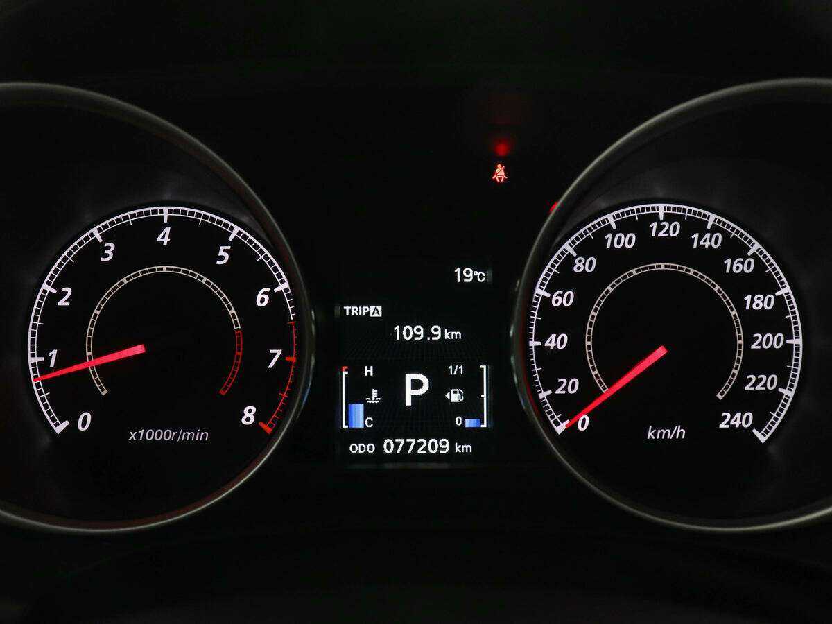 Купить Mitsubishi ASX с пробегом. Фото: #10