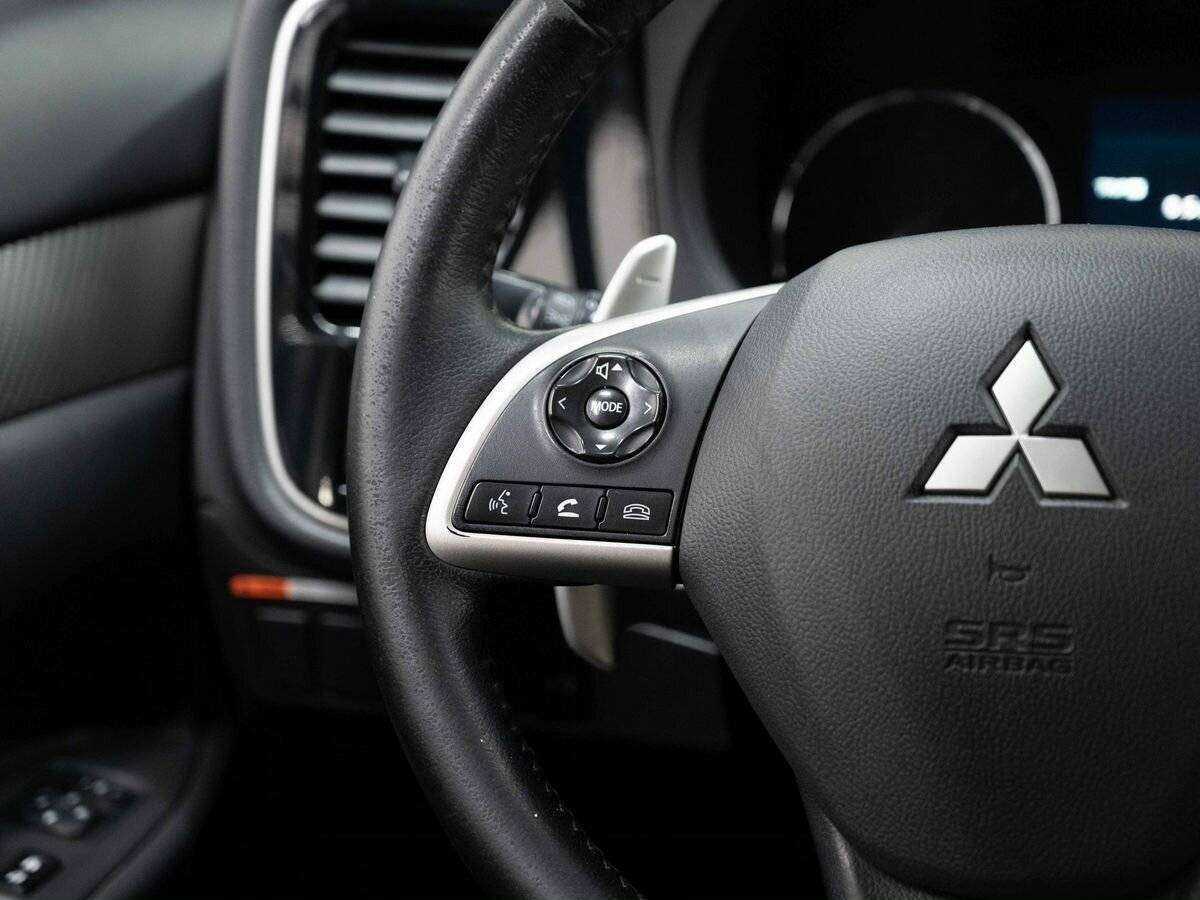 Купить Mitsubishi Outlander с пробегом. Фото: #14