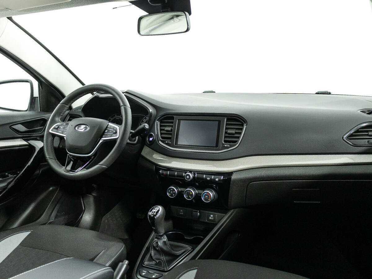 Купить Lada (ВАЗ) Vesta с пробегом. Фото: #8