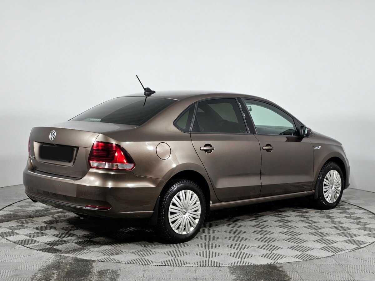 Купить Volkswagen Polo с пробегом. Фото: #7