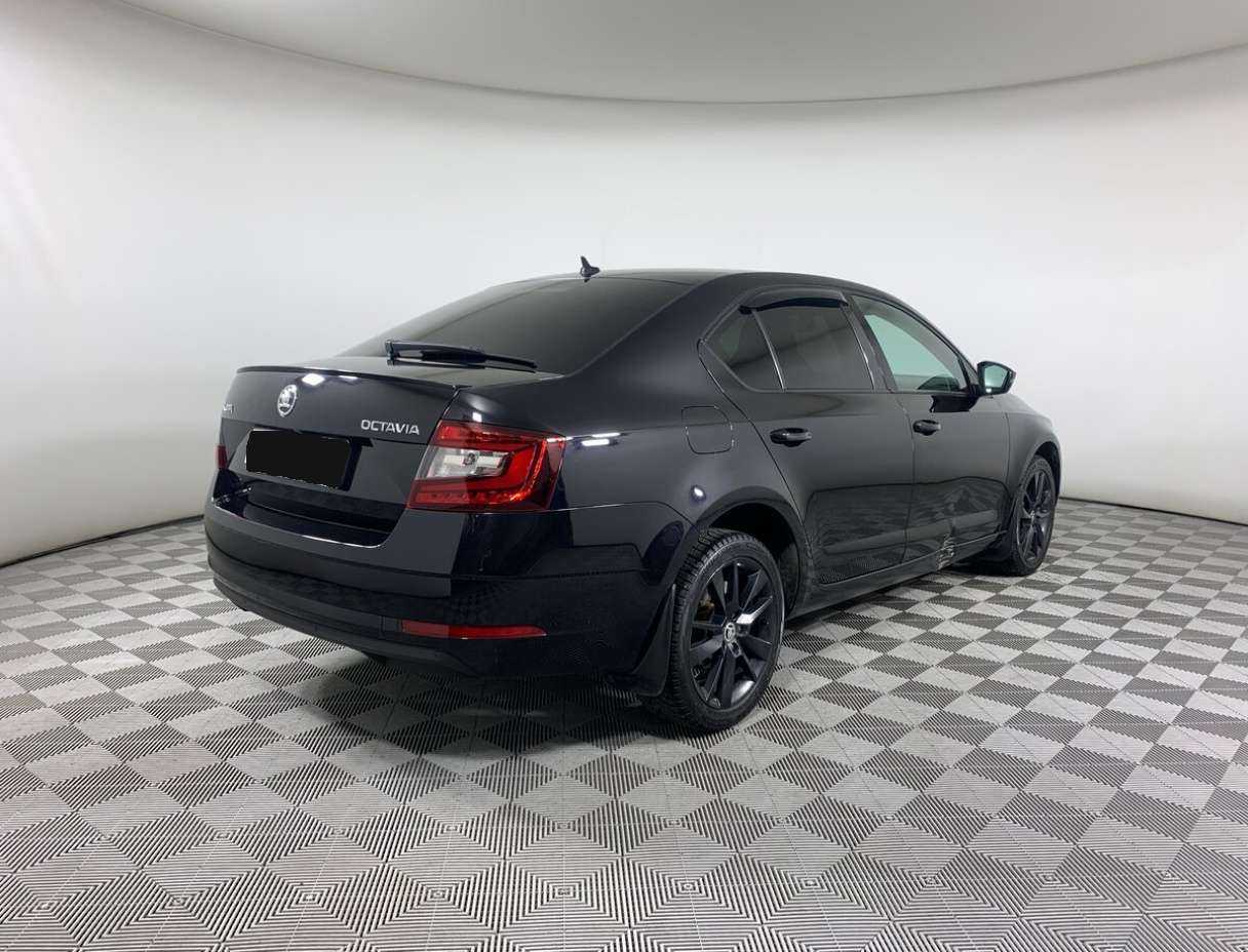 Купить Skoda Octavia с пробегом. Фото: #4