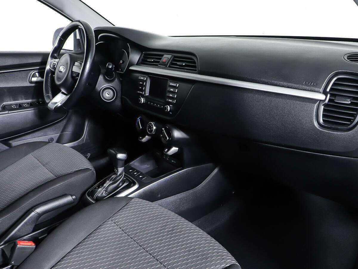 Купить Kia Rio с пробегом. Фото: #8