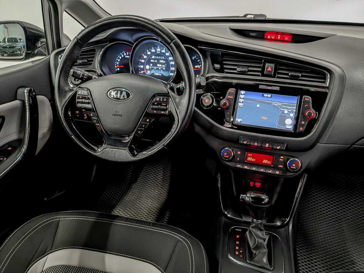 Купить Kia Ceed с пробегом. Фото: #27