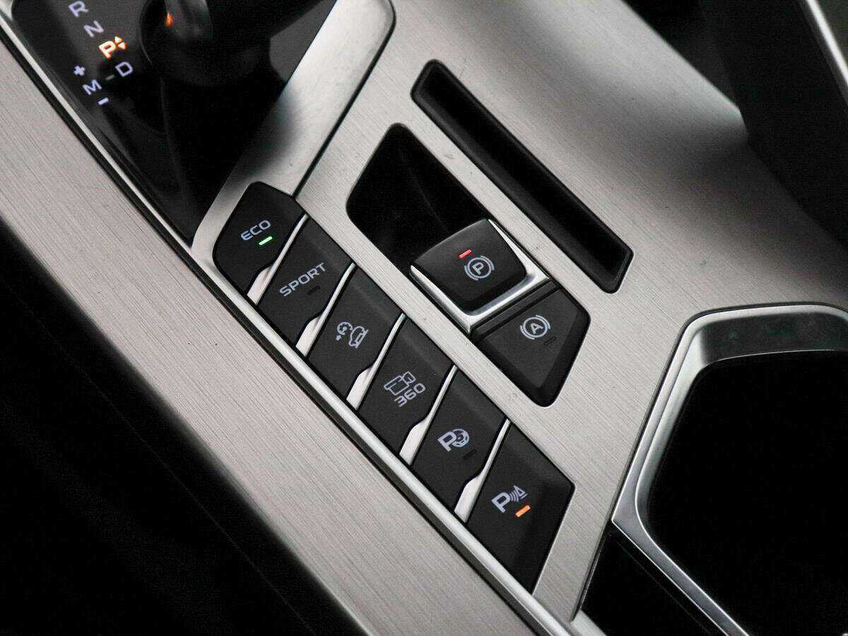 Купить Geely Coolray с пробегом. Фото: #15