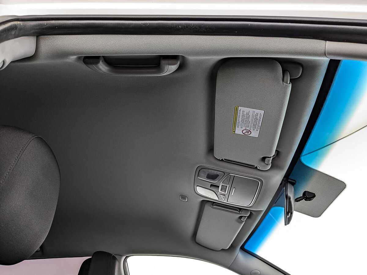 Купить Kia Sorento с пробегом. Фото: #22