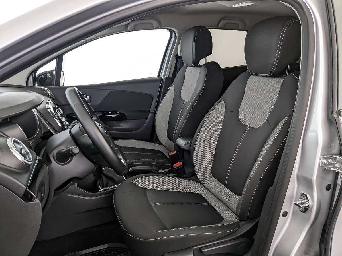 Купить Renault Kaptur с пробегом. Фото: #15