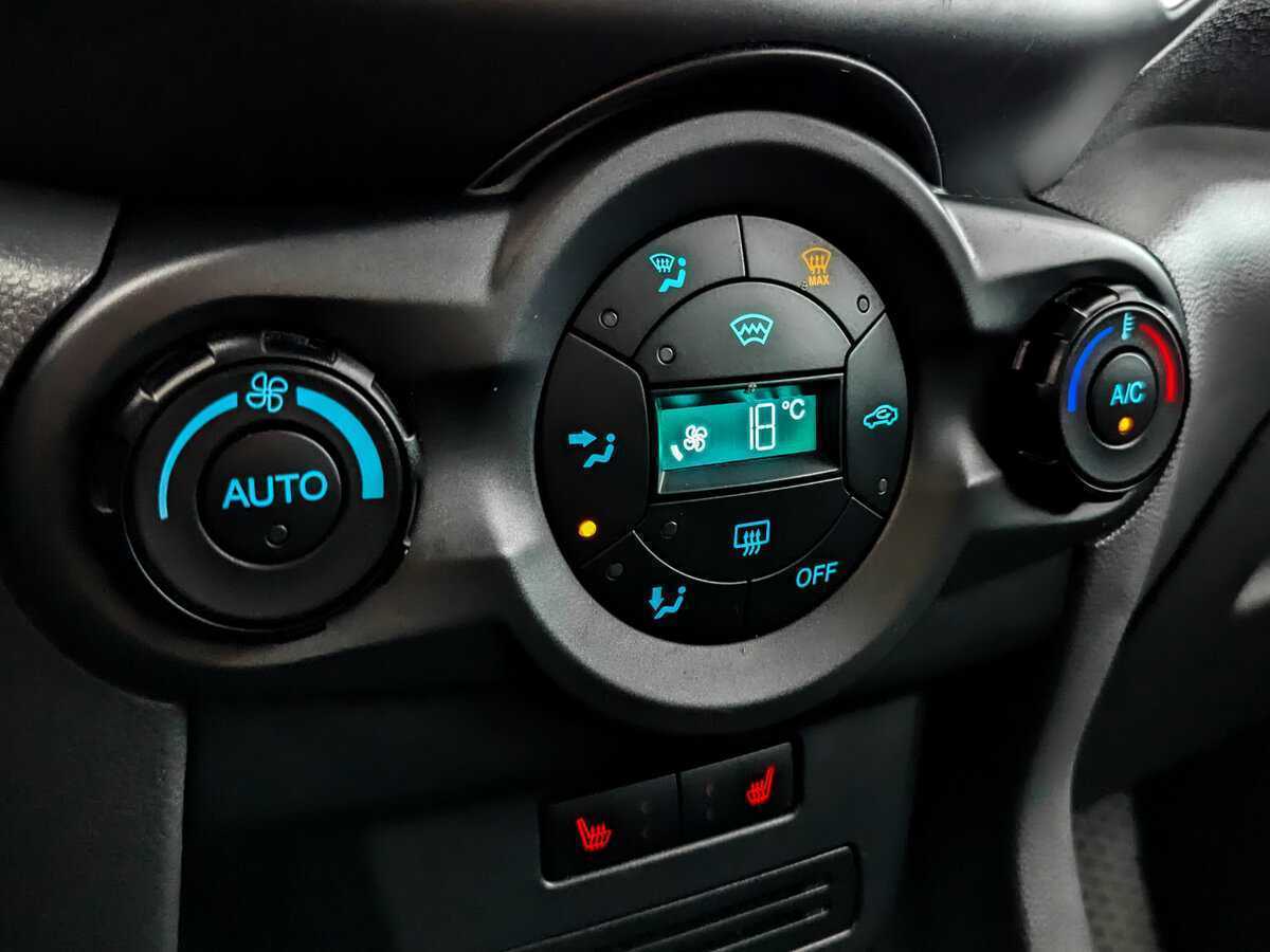 Купить Ford EcoSport с пробегом. Фото: #19