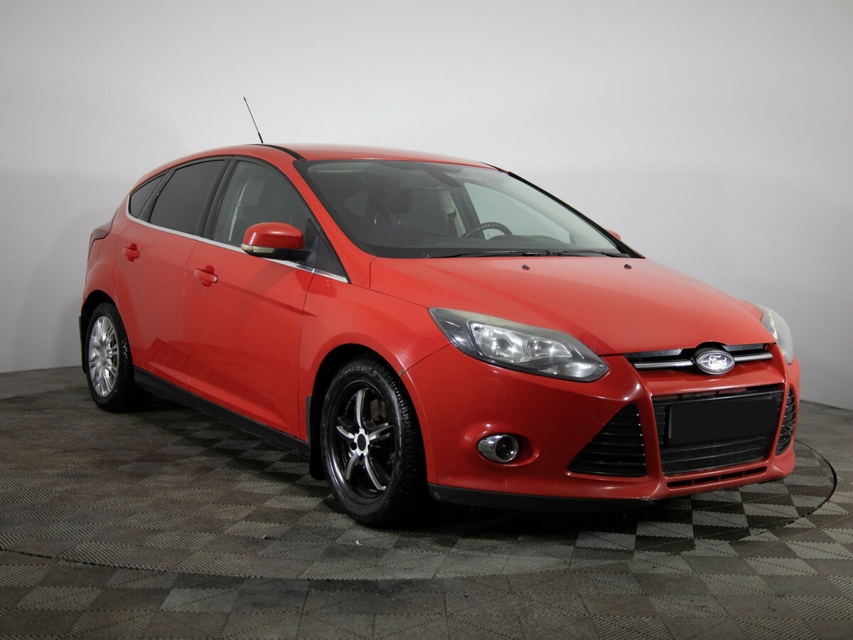 Купить Ford Focus с пробегом. Фото: #2