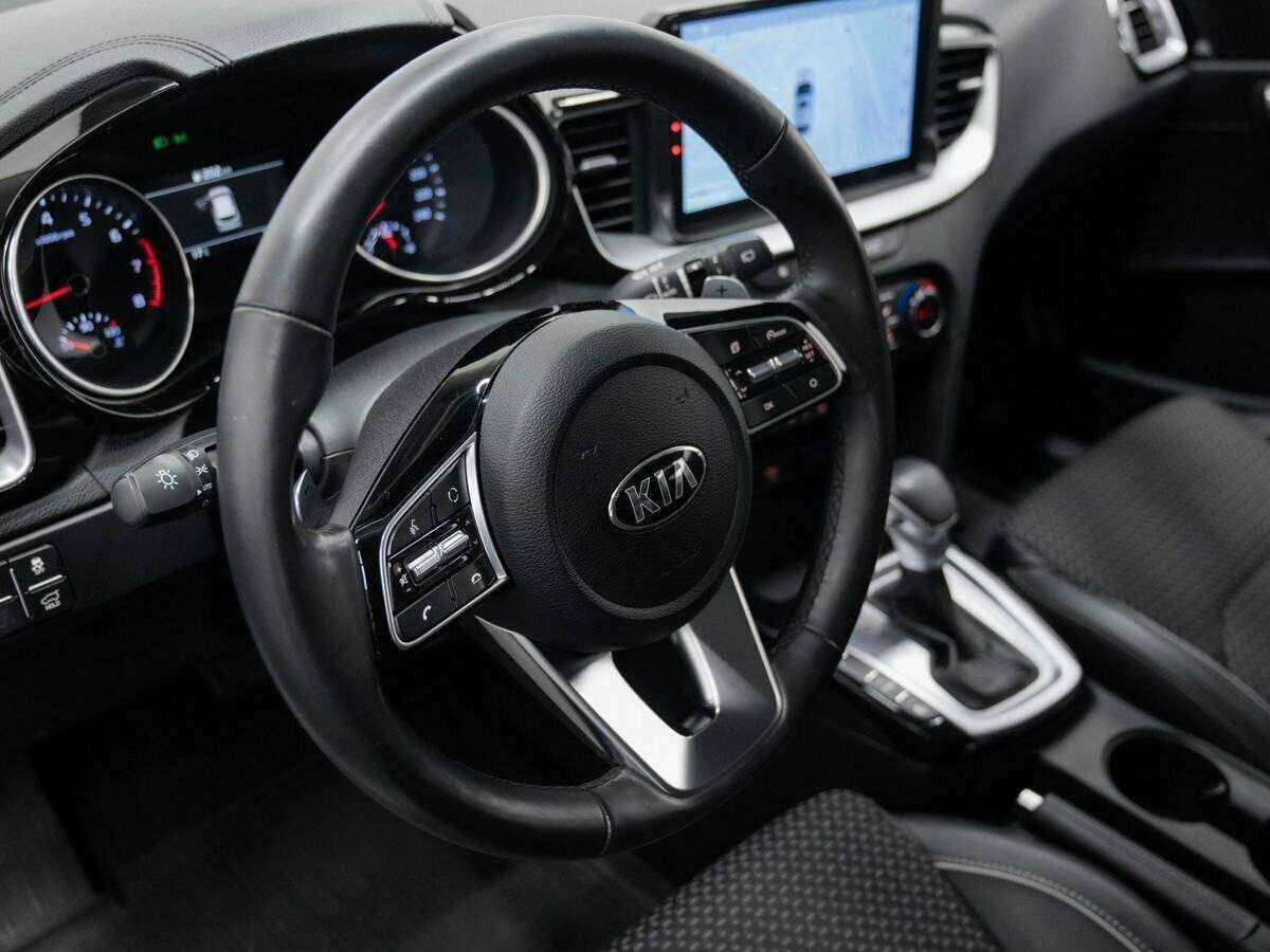 Купить Kia XCeed с пробегом. Фото: #17