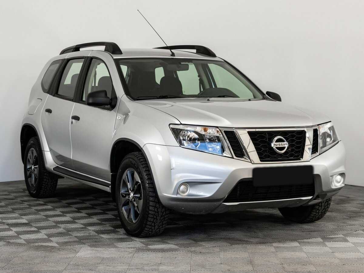 Купить Nissan Terrano с пробегом. Фото: #2