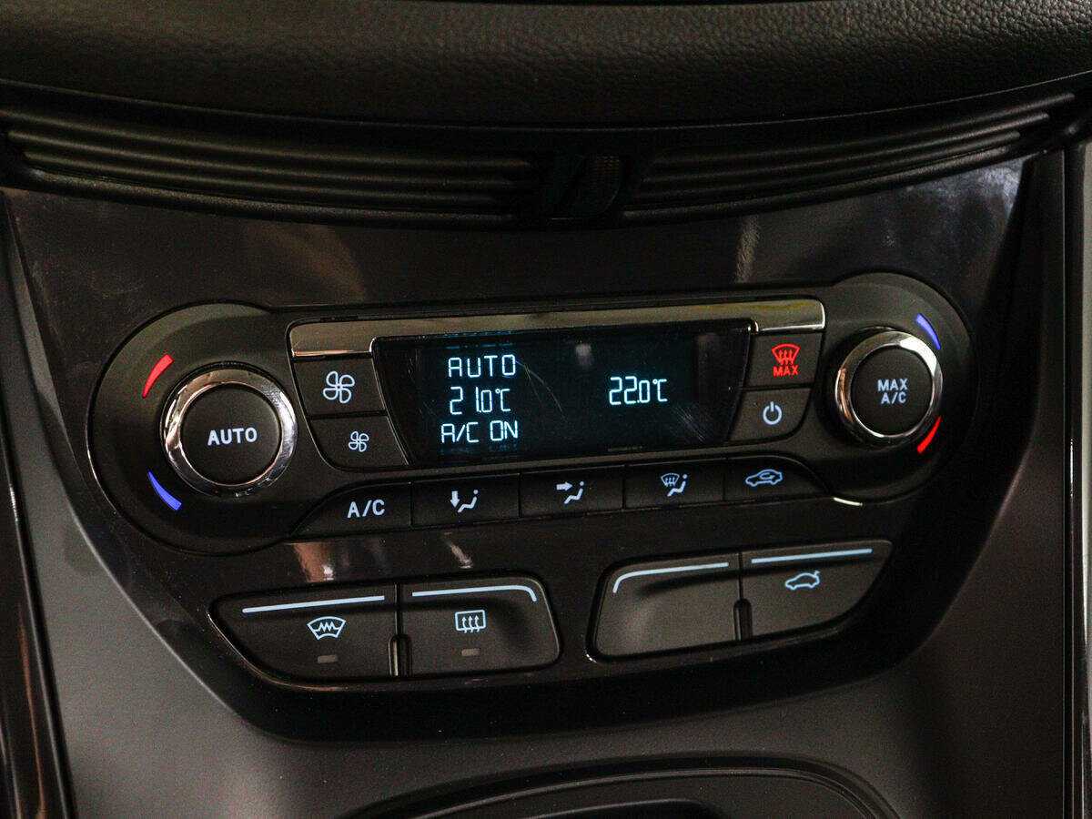 Купить Ford Kuga с пробегом. Фото: #20