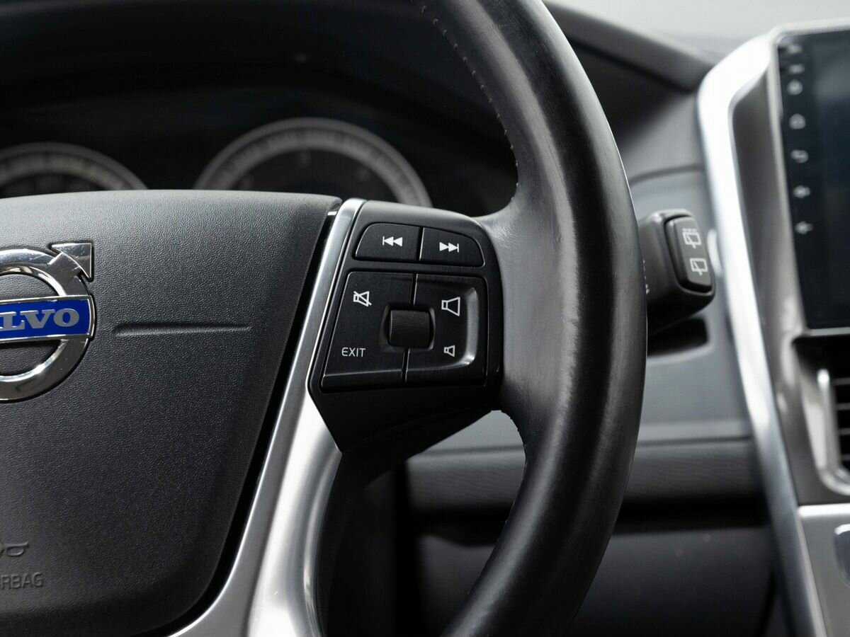 Купить Volvo XC60 с пробегом. Фото: #15