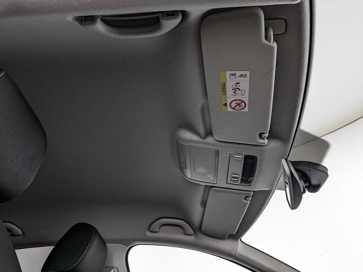 Купить Skoda Rapid с пробегом. Фото: #18