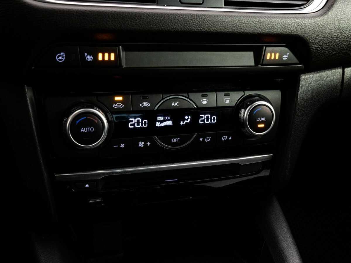 Купить Mazda 6 с пробегом. Фото: #17