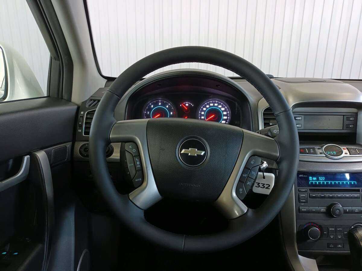 Купить Chevrolet Captiva с пробегом. Фото: #9
