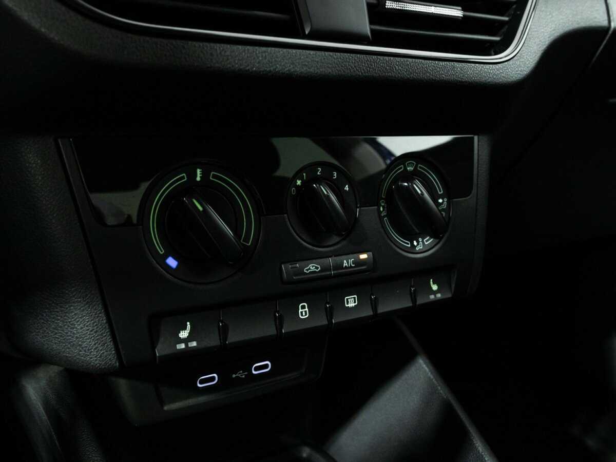 Купить Skoda Rapid с пробегом. Фото: #16