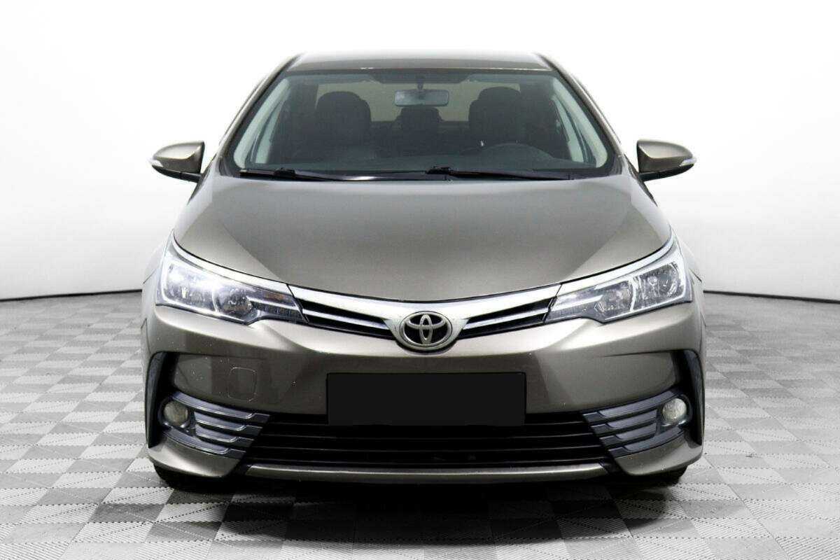 Купить Toyota Corolla с пробегом. Фото: #1