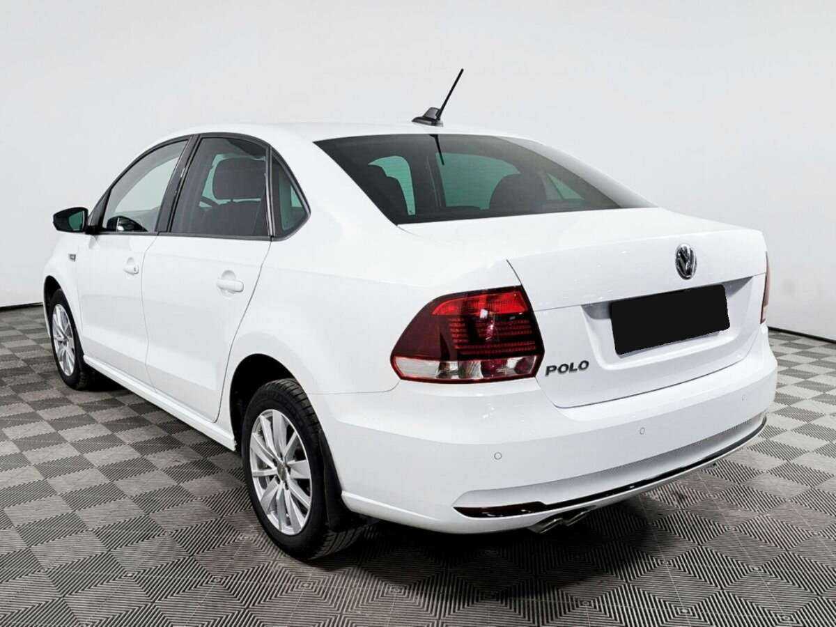 Купить Volkswagen Polo с пробегом. Фото: #5
