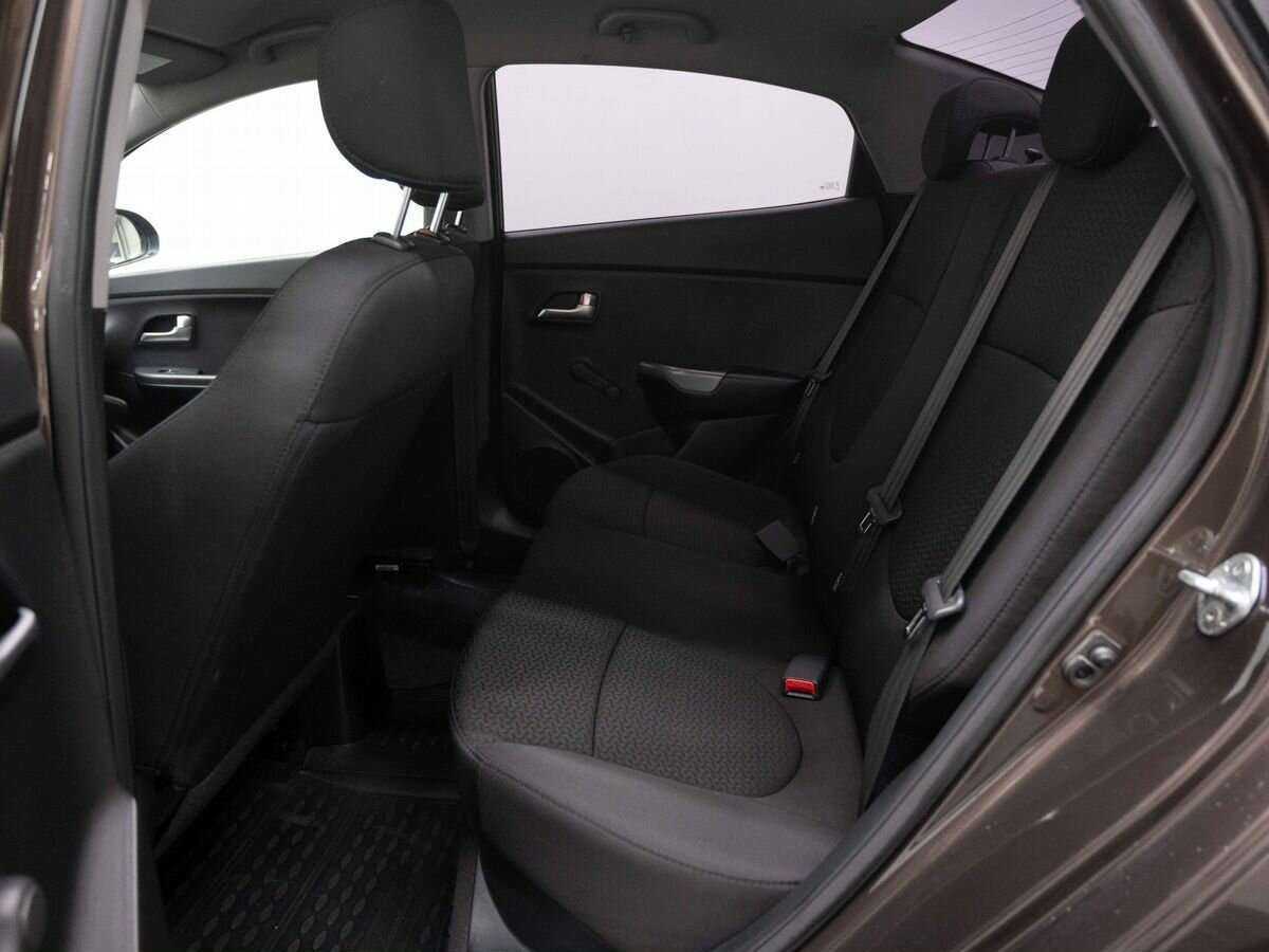 Купить Kia Rio с пробегом. Фото: #8