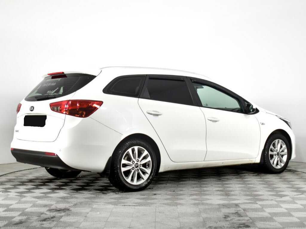 Купить Kia Ceed с пробегом. Фото: #3