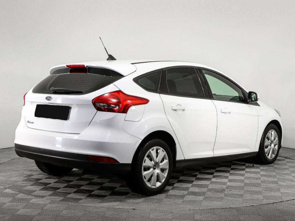 Купить Ford Focus с пробегом. Фото: #4