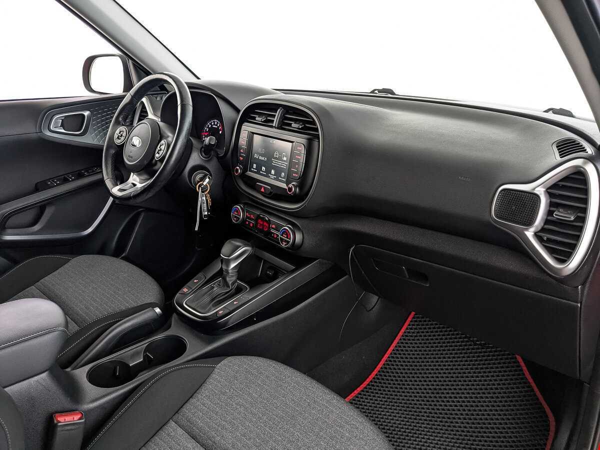 Купить Kia Soul с пробегом. Фото: #10