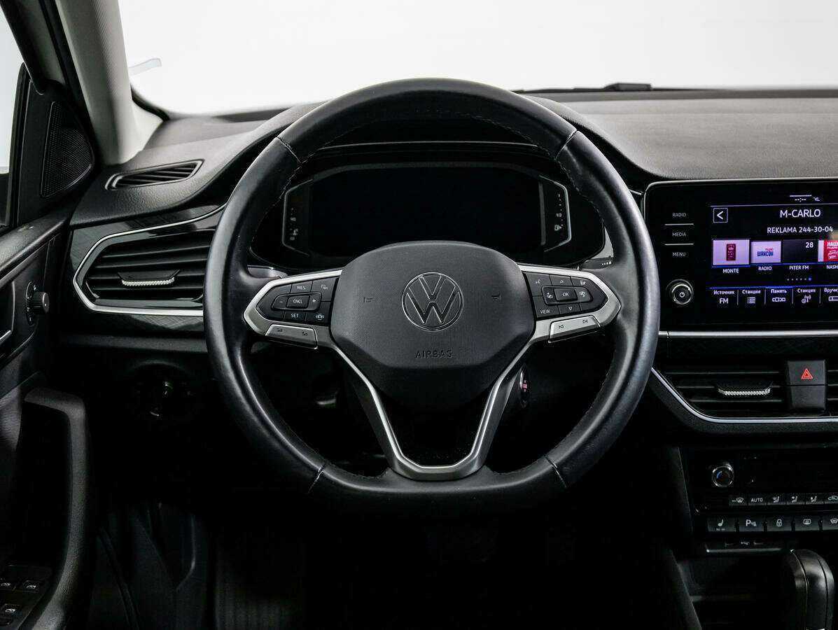 Купить Volkswagen Polo с пробегом. Фото: #14