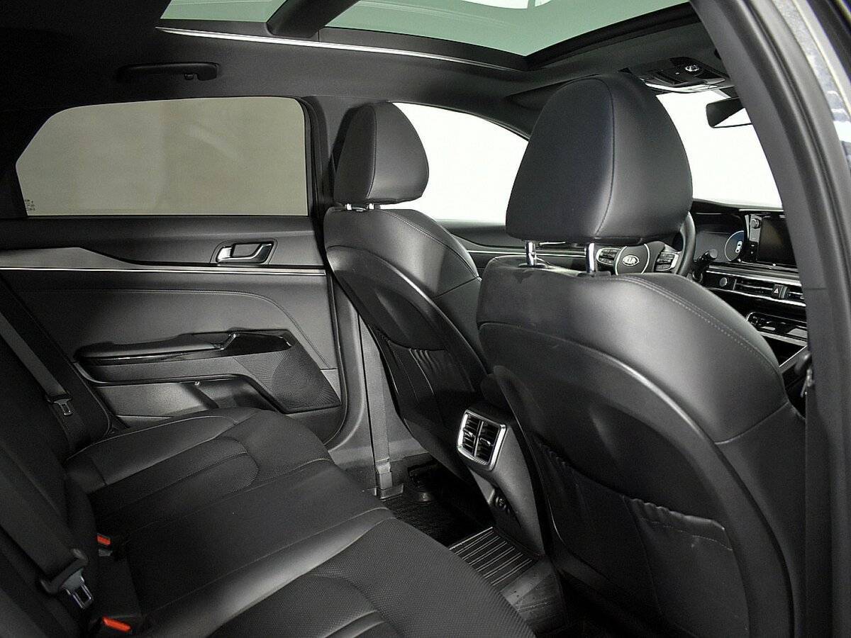 Купить Kia K5 с пробегом. Фото: #26
