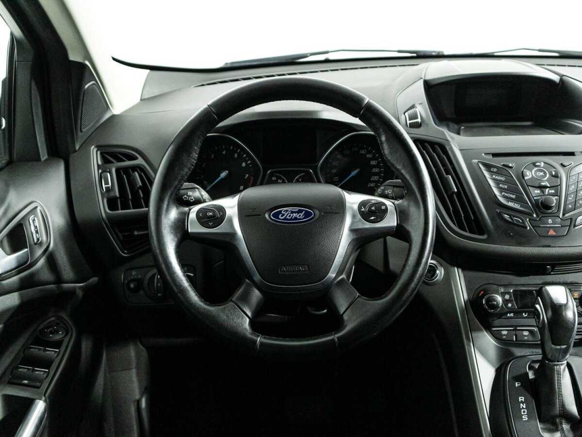 Купить Ford Kuga с пробегом. Фото: #18