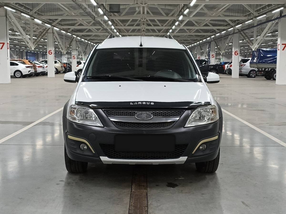 Купить Lada (ВАЗ) Largus с пробегом. Фото: #1