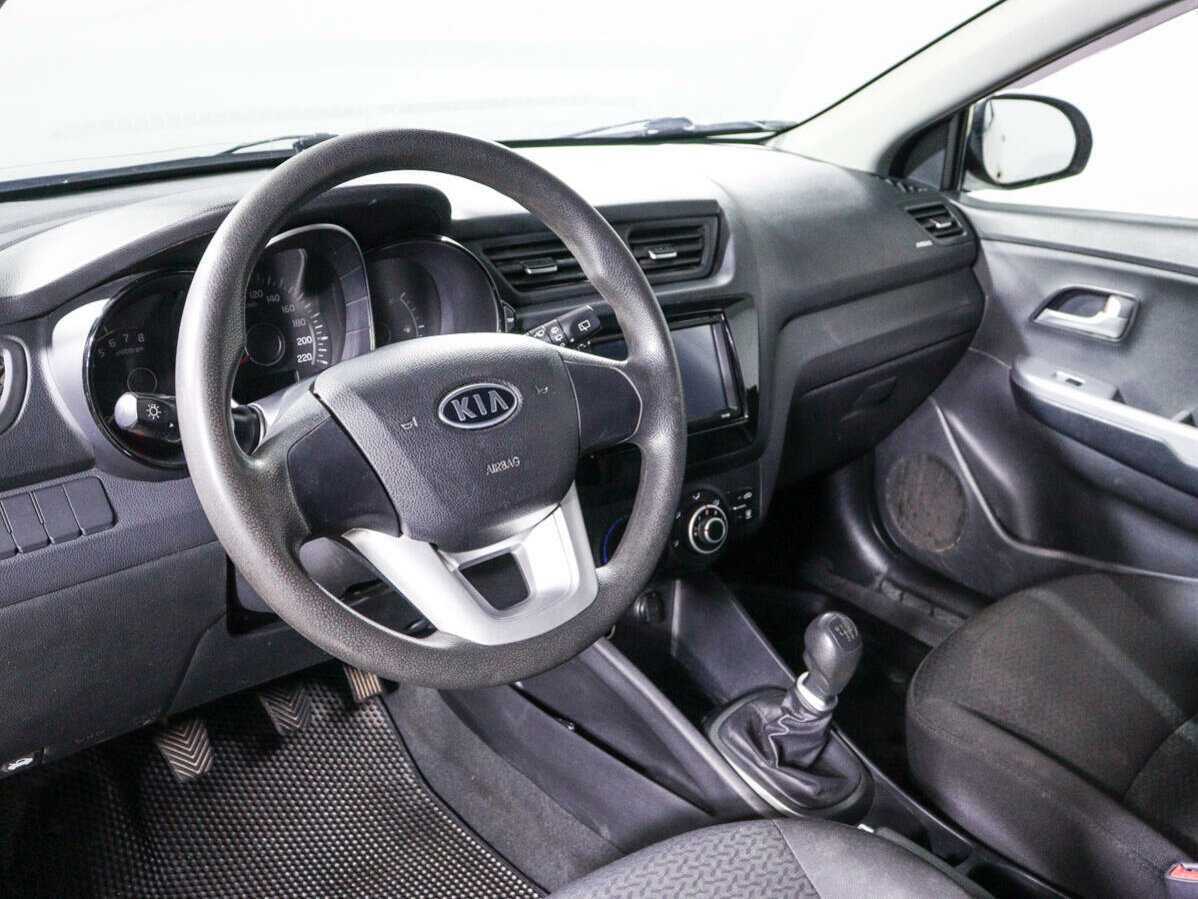 Купить Kia Rio с пробегом. Фото: #8