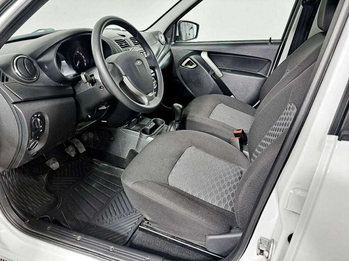 Купить Lada (ВАЗ) Granta с пробегом. Фото: #15