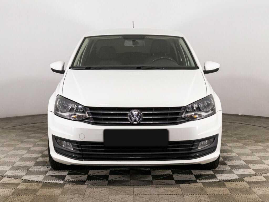 Купить Volkswagen Polo с пробегом. Фото: #1