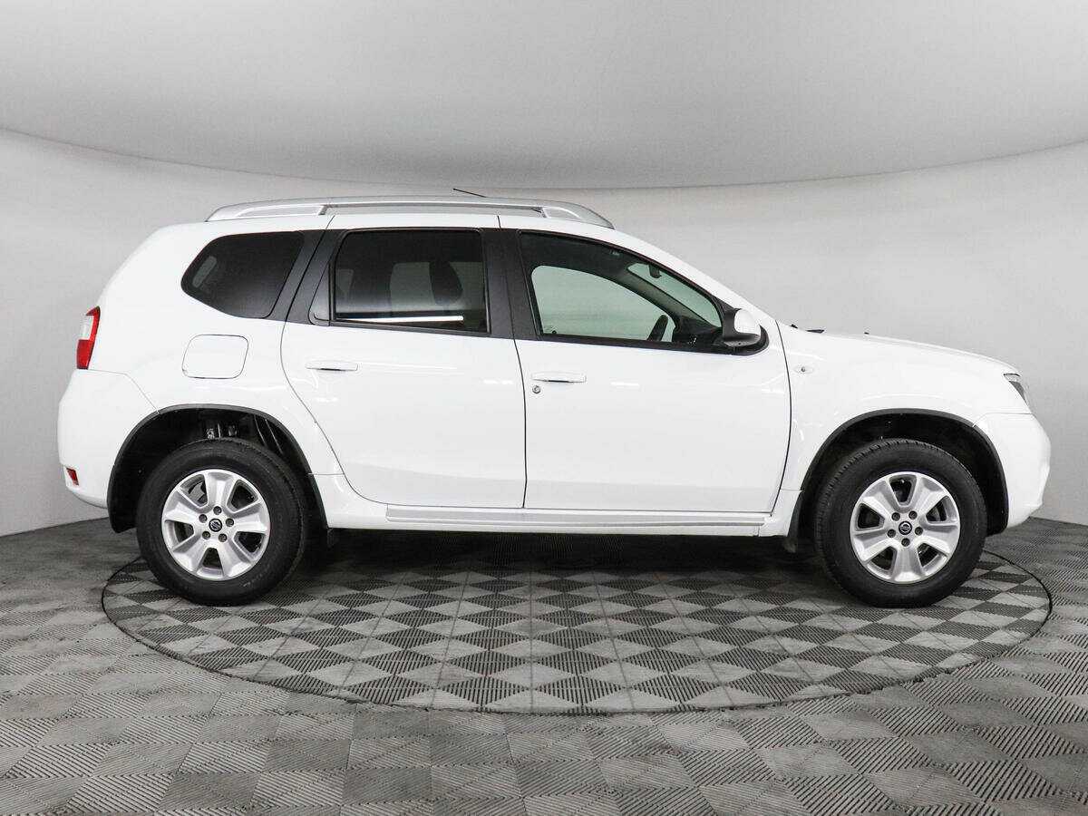 Купить Nissan Terrano с пробегом. Фото: #3