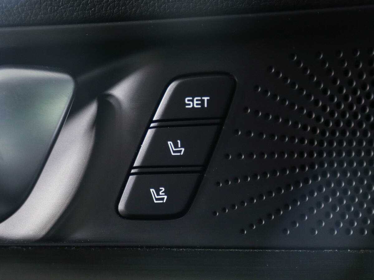 Купить Kia K5 с пробегом. Фото: #15