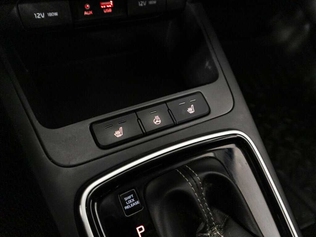 Купить Kia Rio с пробегом. Фото: #17