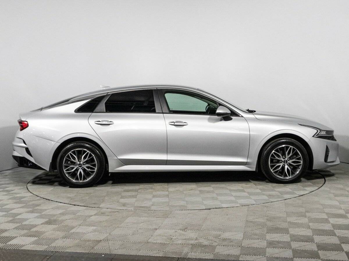 Купить Kia K5 с пробегом. Фото: #3