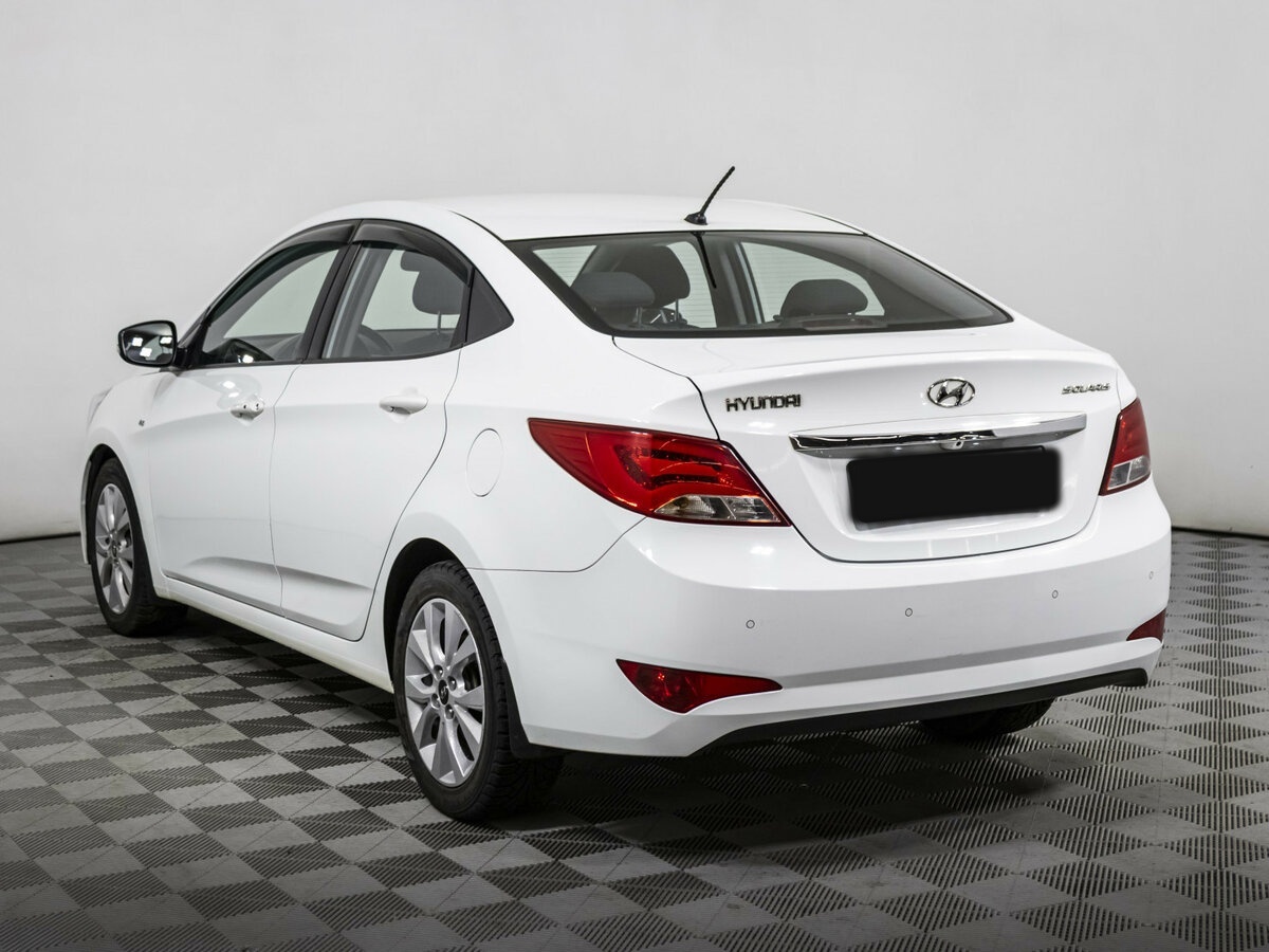 Купить Hyundai Solaris с пробегом. Фото: #6