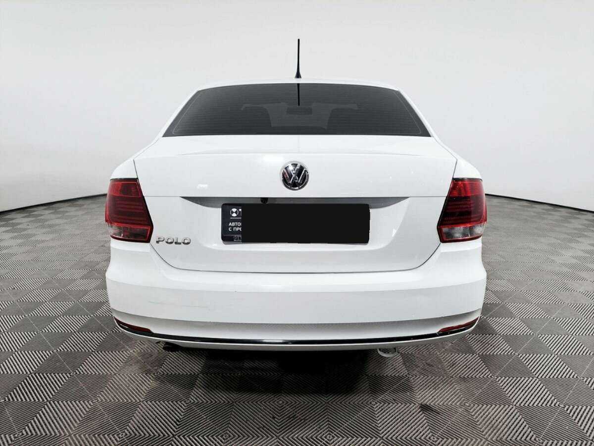 Купить Volkswagen Polo с пробегом. Фото: #5
