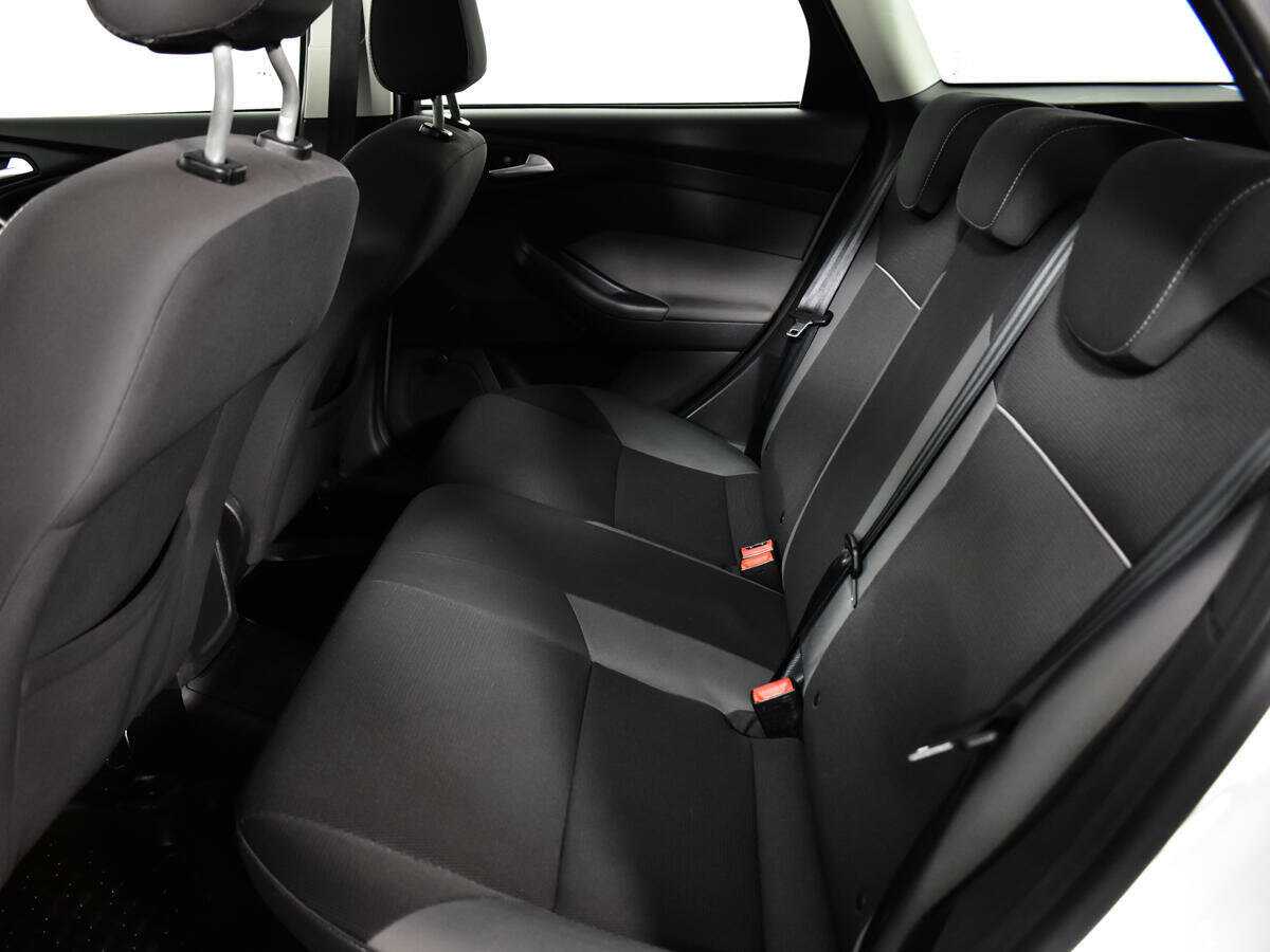 Купить Ford Focus с пробегом. Фото: #9