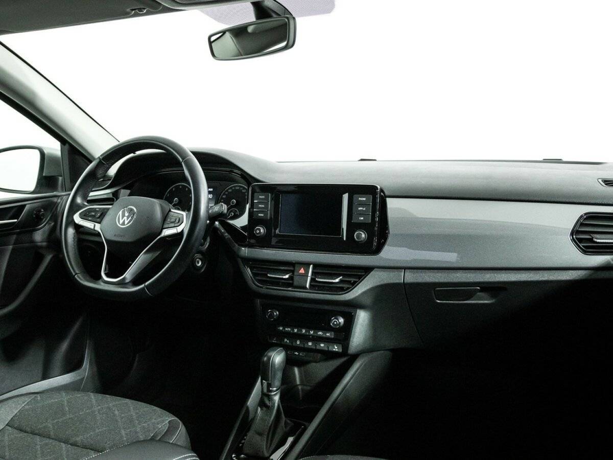 Купить Volkswagen Polo с пробегом. Фото: #8