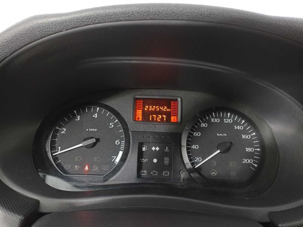 Купить Lada (ВАЗ) Largus с пробегом. Фото: #12